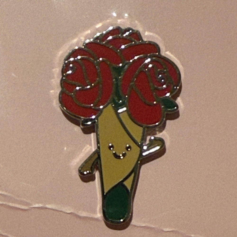 Jellycat Red Flower Bouquet Enamel Pin Badge.